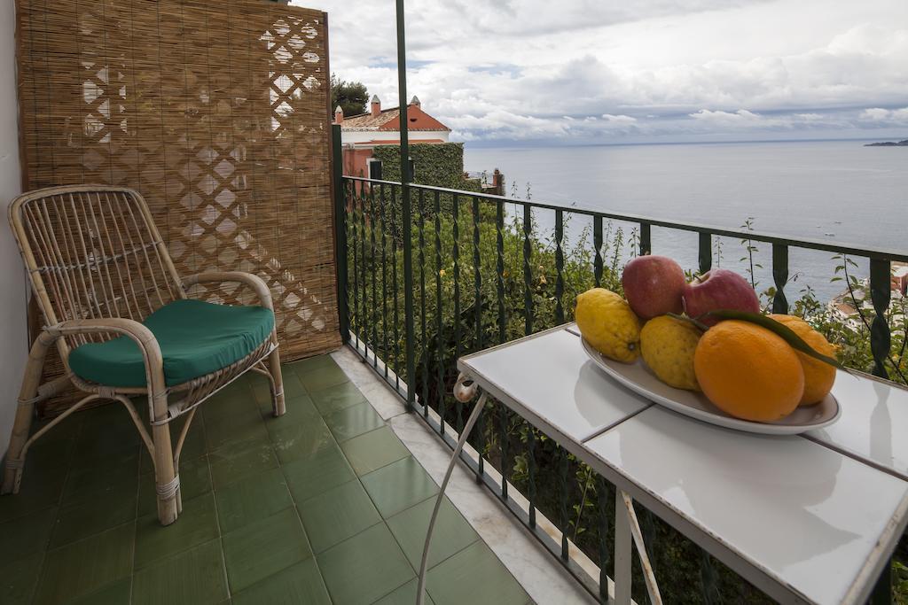 Casa Wanda Bed & Breakfast Positano Exterior photo